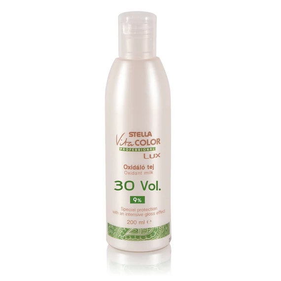 Vitacolor Lux oxidáló tej 9% mandula illattal, 200 ml